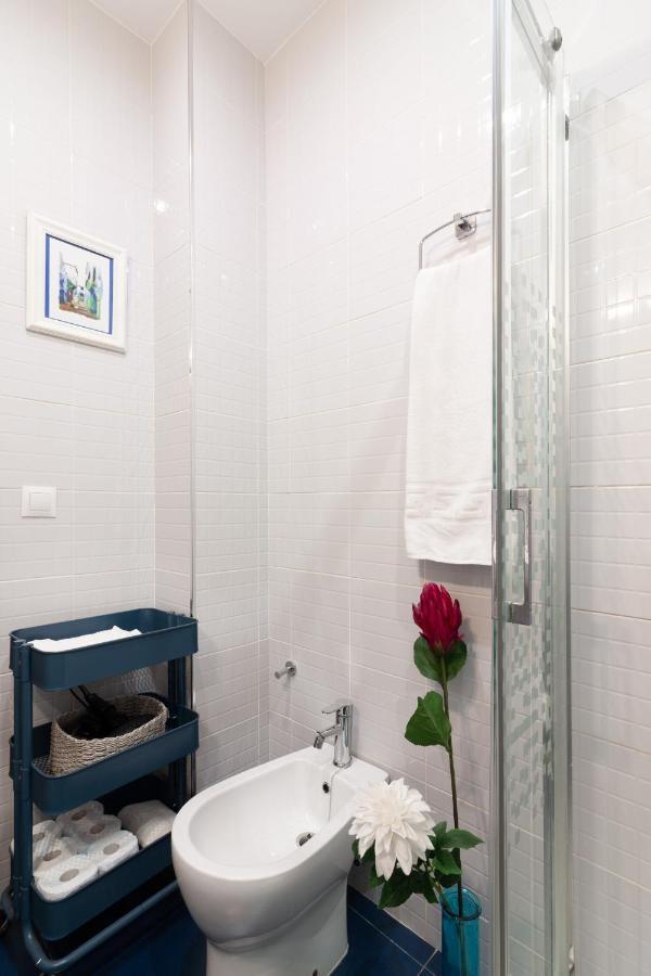 Sea & Wave Soho Family Apartment มาลากา ภายนอก รูปภาพ